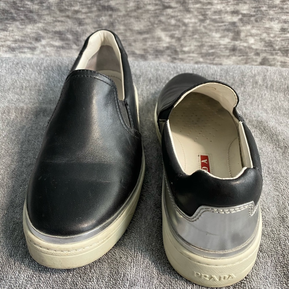 Prada Women’s Sneakers (Size 35.5 Women’s) - Picture 3 of 6